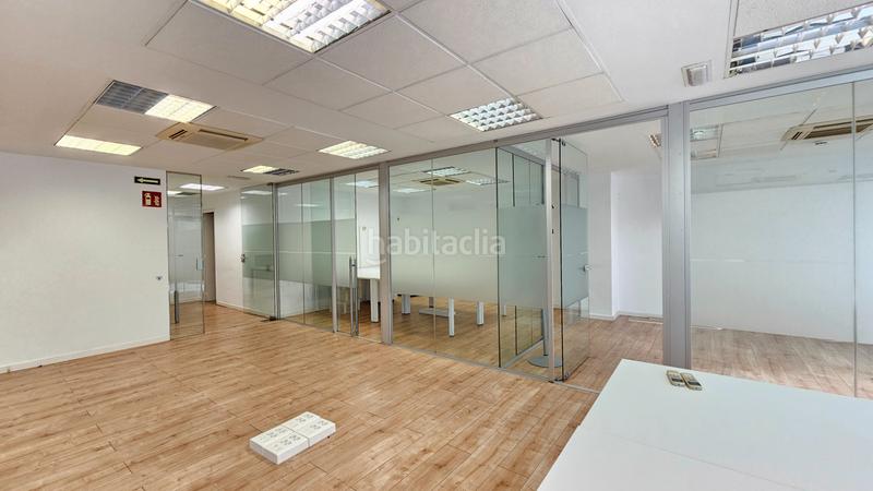 Foto 52c6530c-9c87-4e94-91c6-14cfa8b15a34. Location bureau avec chauffage dans L´Antiga Esquerra de l´Eixample Barcelona