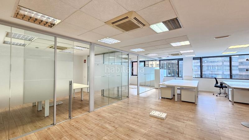 Foto 79fe17ee-e81d-4600-9248-51bf368c0364. Location bureau avec chauffage dans L´Antiga Esquerra de l´Eixample Barcelona