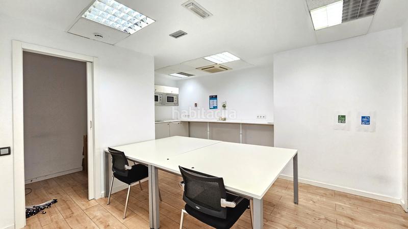 Foto d64a6fab-0e37-47a4-9628-4d54f1ed15f4. Rent office space with heating in L´Antiga Esquerra de l´Eixample Barcelona