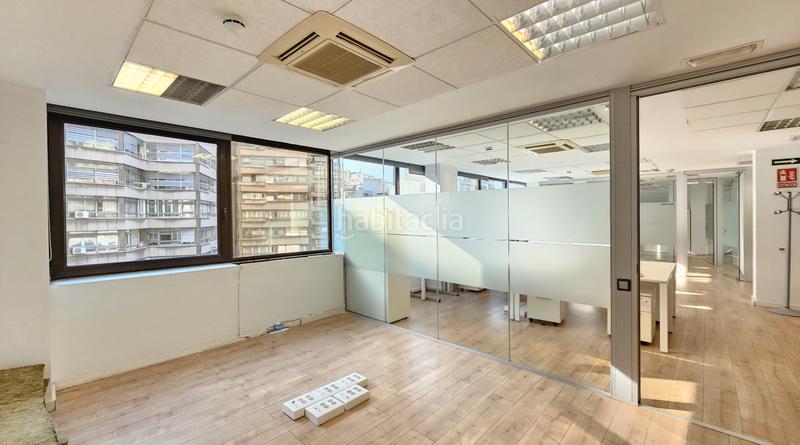 Foto 93bc7ff3-5343-4daf-934a-336cc743468f. Affitto ufficio con riscaldamento in L´Antiga Esquerra de l´Eixample Barcelona