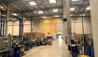 Location Bâtiment à usage industriel à Carrer de lluís companys 64