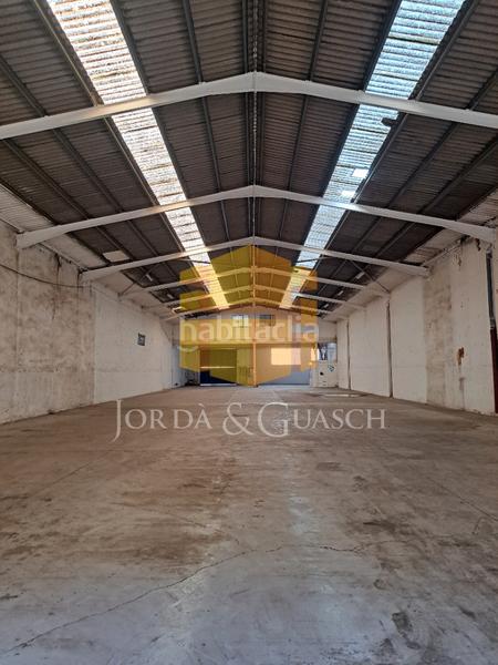 Foto 28e59084-2604-4925-b764-20f5c49fc2b5. Alquiler nave industrial en travessera industrial 55 en Hospitalet de Llobregat (L´)
