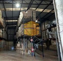 Nau industrial a Avinguda de Bertran i Güell 59