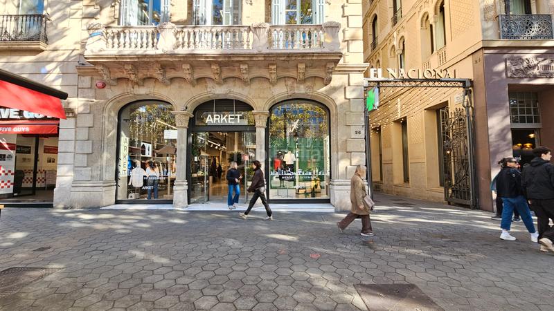 Foto e9456aa4-2de2-49a0-a4ef-18968fe25e24. Affitto ufficio con riscaldamento in Dreta de l´Eixample Barcelona