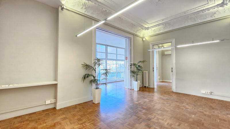 Foto 183fb842-9dc2-4391-b543-45ed146bc618. Rent office space with heating in Dreta de l´Eixample Barcelona