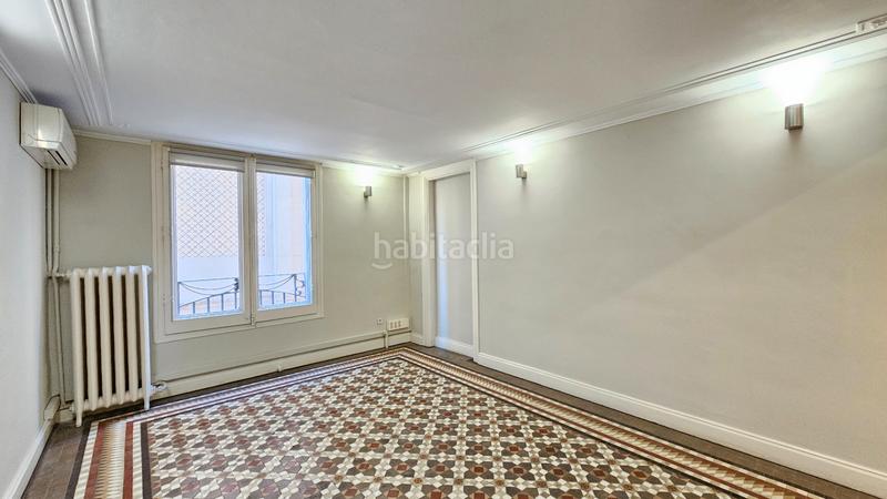 Foto 408a4840-36c1-4eed-be73-a39b89762f17. Rent office space with heating in Dreta de l´Eixample Barcelona
