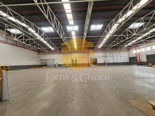 Location Bâtiment à usage industriel à Carrer logística 4