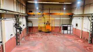Affitto Capannone industriale in Carrer torrent tortuguer 35