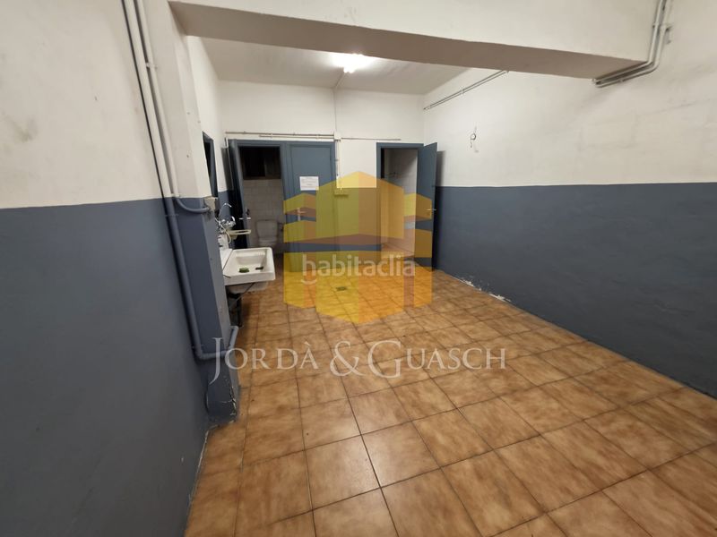 Foto 1ea2dd97-8c88-4277-b899-d1c8e252fef3. Miete fabrikhalle in carrer de lepanto 19 in Almeda - El Corte Inglés Cornellà de Llobregat
