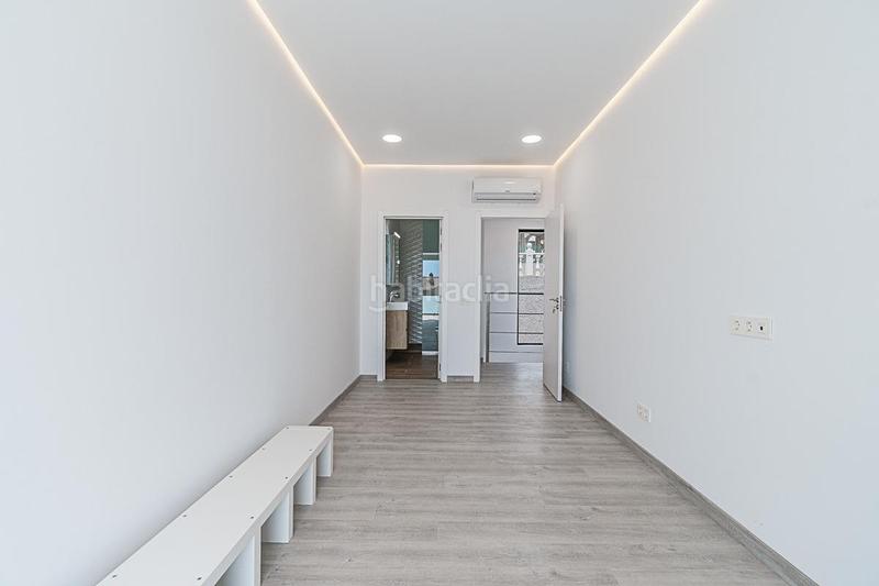 Foto 06efdd92-6796-418b-8464-a2d107ee9e03. Casa con parcheggio piscina in Playa Fañabé Alto Adeje