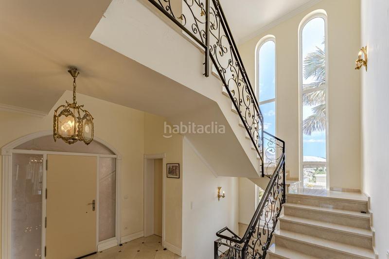 Foto 5d315344-e594-49a9-bfac-902e53c37b55. House with parking pool in La Caleta Adeje