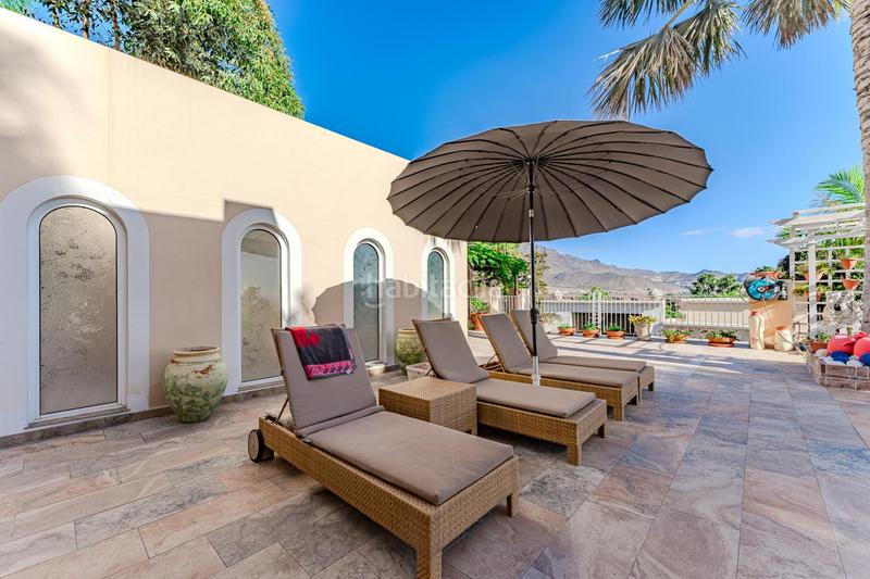 Foto ce13cc73-21de-48f9-8483-6c60b50f0ea5. House with parking pool in La Caleta Adeje