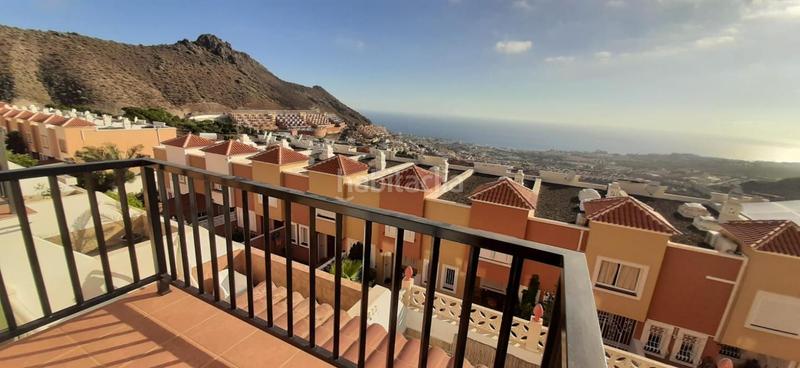 Foto 9f4d8a3a-f378-4359-920e-93537f45bb72. Dúplex en Torviscas Centro y Alto Adeje