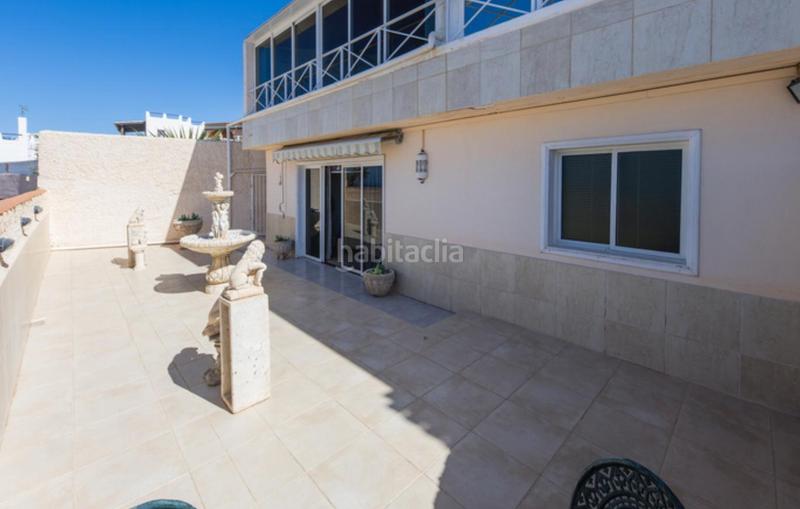Foto a3016baa-6e64-4b2d-a884-bb178f5398d0. Casa amb piscina a Callao Salvaje - Playa Paraíso Adeje