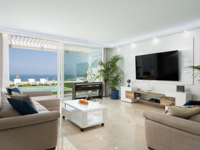 Foto 70e286b3-54c5-423f-a248-a849be084621. Maison avec piscine dans Playa Fañabé Alto Adeje