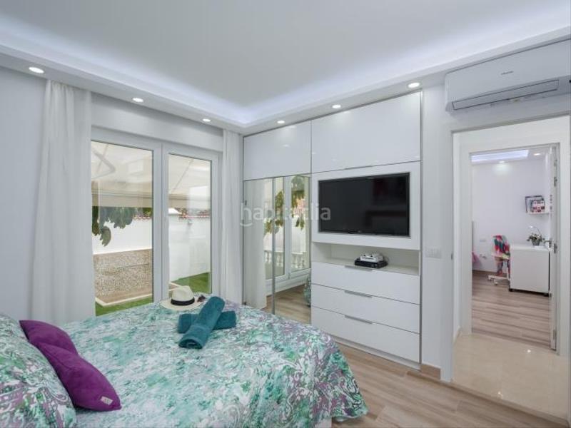 Foto c1c6350f-4a96-46a1-8a62-c46d8e00de62. Maison avec piscine dans Playa Fañabé Alto Adeje