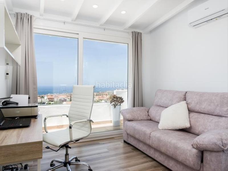 Foto cf424010-f075-4b64-ba52-1a410f39677f. Maison avec piscine dans Playa Fañabé Alto Adeje