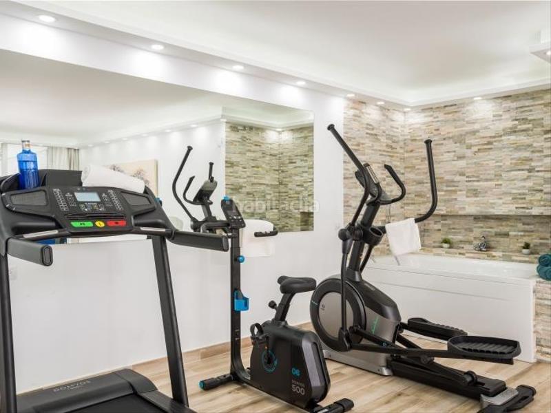 Foto ff60953c-6761-4550-b0de-a4a3abda40ae. Maison avec piscine dans Playa Fañabé Alto Adeje