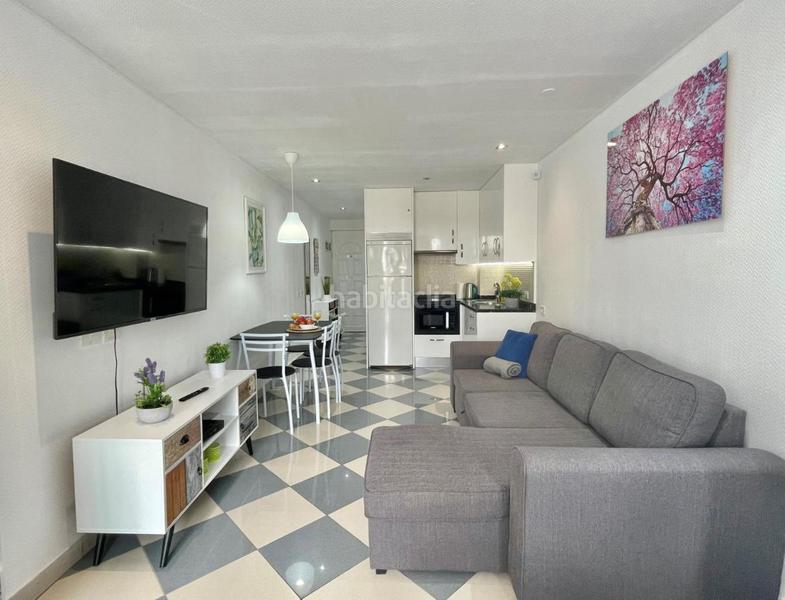 Foto 35f47d24-1c31-4cb7-9728-94ef6659bd7d. Estudio en San Eugenio Alto Adeje