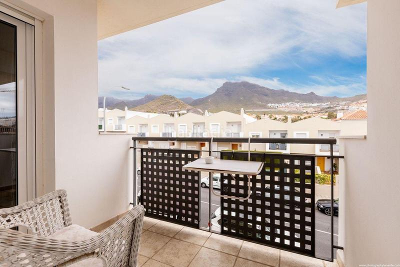 Foto 26d1f72b-ffb2-4273-ba0a-b93c3996bd6a. Casa en Playa Fañabé Alto Adeje