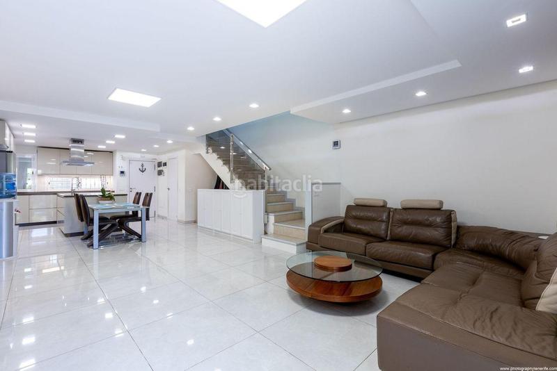 Foto ae513318-3ecb-4371-84e4-060b7122e7a9. Casa en Playa Fañabé Alto Adeje