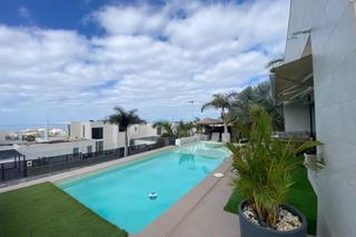 Casa  Galicia. Exclusivo chalet en costa adeje
