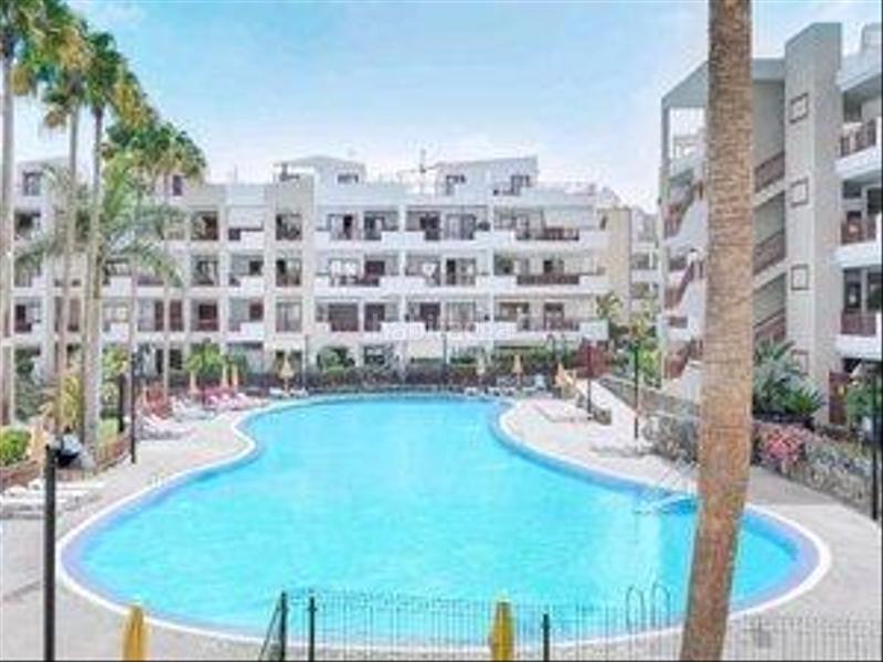 Foto 1848d1c8-ed82-4d27-94b8-fe34d9230c96. Pis amb piscina a Palm - Mar Arona