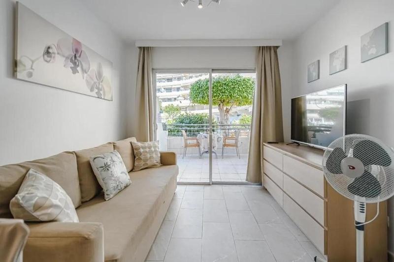 Foto 86bd234d-c303-4837-b69a-3286157a3552. Flat with pool in San Eugenio Bajo Adeje