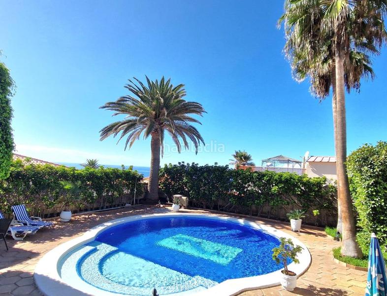 Foto 2eace866-9e1f-4aa5-9bd1-bf72b94ba7a0. Casa con piscina in Callao Salvaje - Playa Paraíso Adeje
