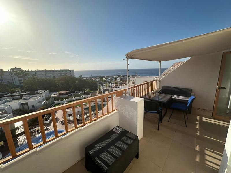 Foto b87bdb8f-ed72-4155-8c1b-410bfa204923. Etagenwohnung mit pool in San Eugenio Bajo Adeje