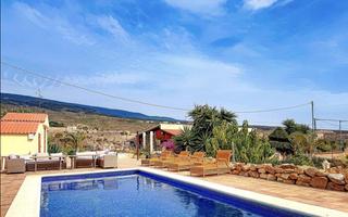 Country house  La medida