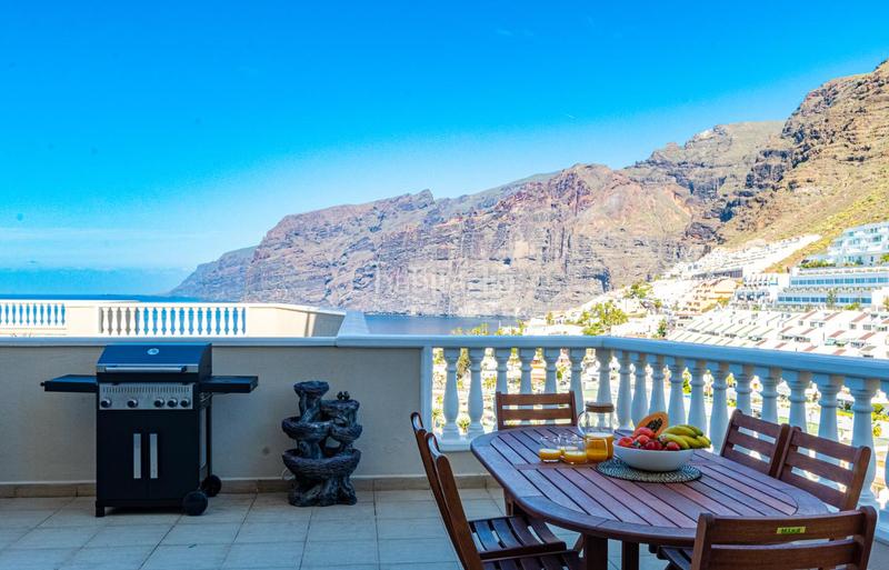 Foto b1aa29da-367b-4fe2-8dc2-5f3abec15ede. Flat with parking pool in Puerto de Santiago Santiago del Teide