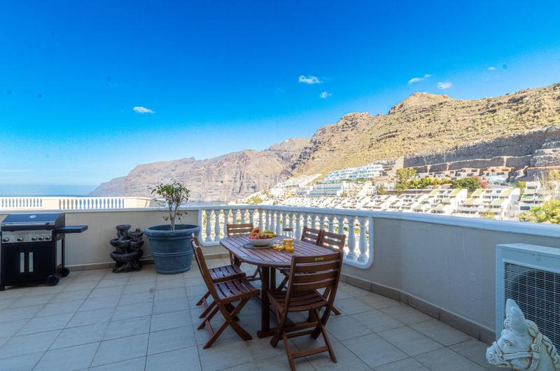 Foto d0ad9b7e-0bc0-47d4-aed8-3a74dff5e309. Flat with parking pool in Puerto de Santiago Santiago del Teide