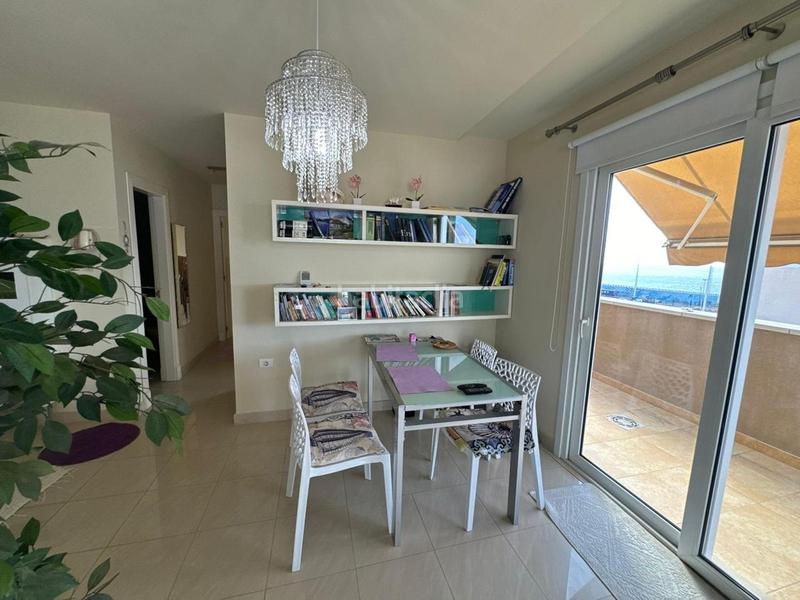 Foto 52ce9949-aa08-456c-a819-221a1af086d7. Penthouse with parking in Los Cristianos Arona