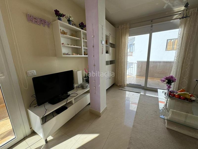 Foto e8a20089-7ebd-4553-8695-cc5a0e713c3b. Penthouse with parking in Los Cristianos Arona