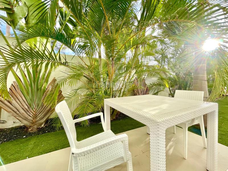 Foto 2b35d842-99c2-4714-919e-310df1d8bf29. Casa amb aparcament piscina a Playa Fañabé Alto Adeje