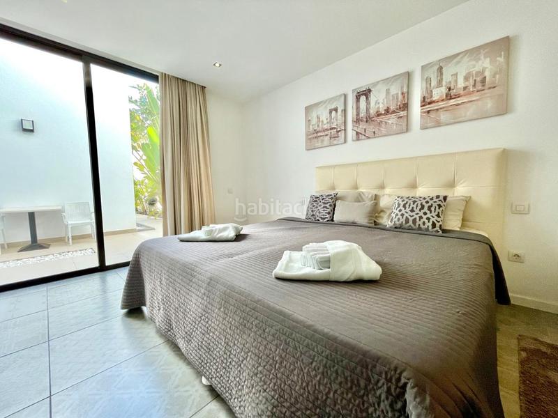 Foto 620b9bde-0e91-49eb-b520-c0909ee08fc0. Casa amb aparcament piscina a Playa Fañabé Alto Adeje