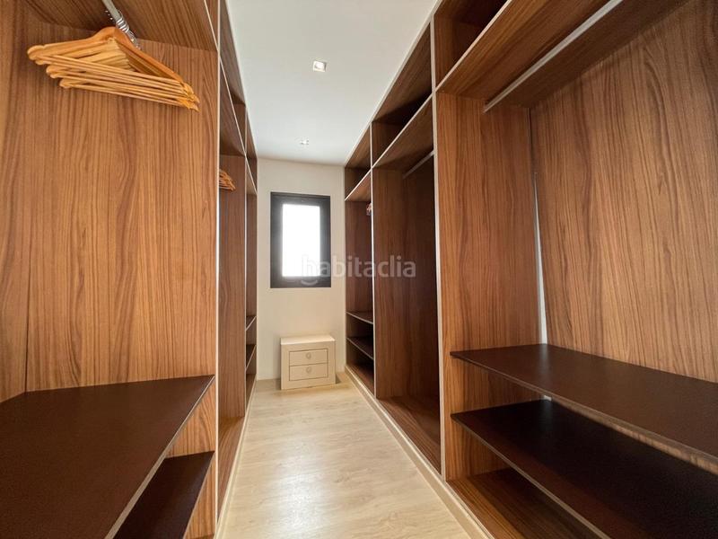 Foto f0e7f4c8-d4f4-4b8f-ba2f-bcc62411e0bd. Haus mit parking pool in Playa Fañabé Alto Adeje