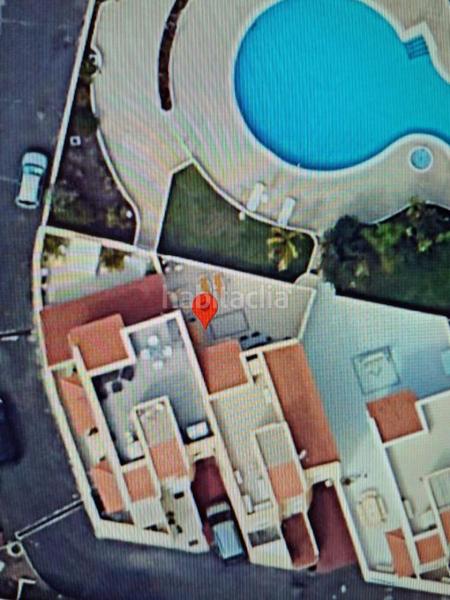 Foto 253944ed-8df7-4510-8612-6c52a5e45644. Casa amb piscina a Playa Fañabé Alto Adeje