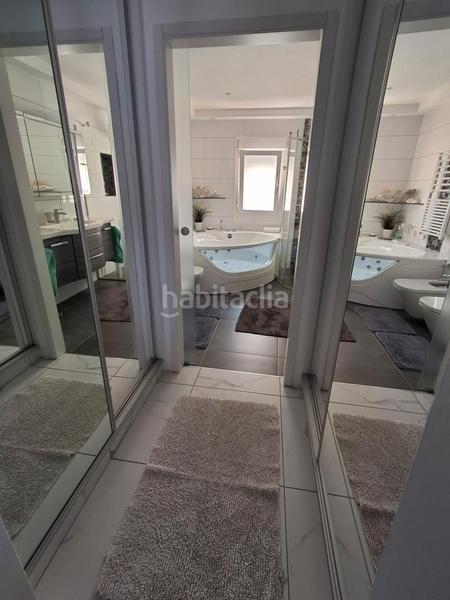 Foto b91c0f2c-b7ef-4e57-9a6b-fdaf1ed9504d. Casa amb piscina a Playa Fañabé Alto Adeje