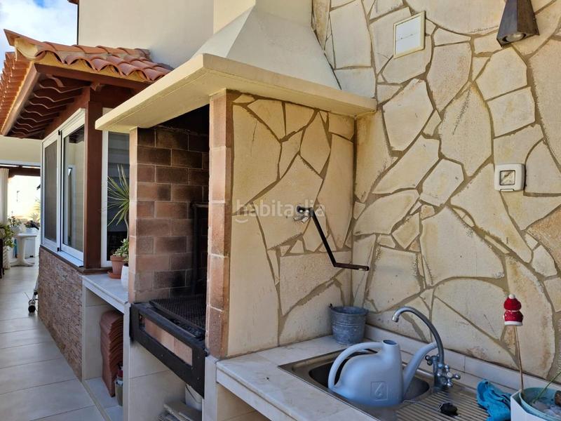 Foto fa4bb24b-af87-4a1e-b2f4-dae76aae5036. Casa amb piscina a Playa Fañabé Alto Adeje