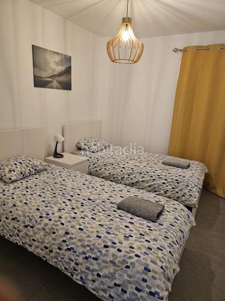 Foto e4282113-6b46-4c72-8746-87e67153f08c. Duplex avec parking piscine dans El Médano Granadilla de Abona