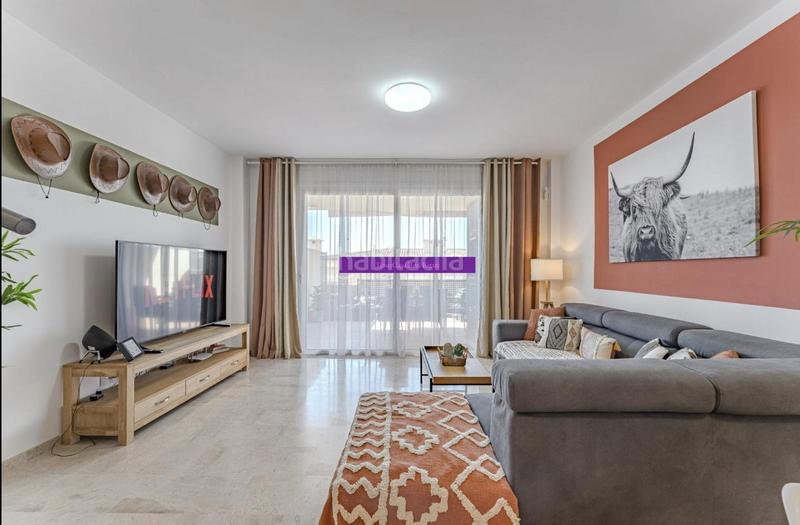 Foto 8f113080-ce77-4968-8f2b-fbdffb2c4fd8. Duplex with parking pool in Puerto de Santiago Santiago del Teide