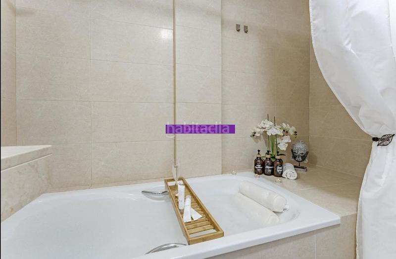 Foto e175e672-b6a0-4086-bf03-077d3d3478a6. Duplex with parking pool in Puerto de Santiago Santiago del Teide