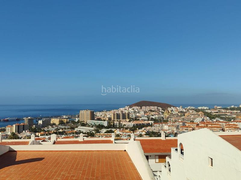 Foto b063295a-1389-426b-83dd-b1bd6eba16ea. Estudi amb piscina a Los Cristianos Arona