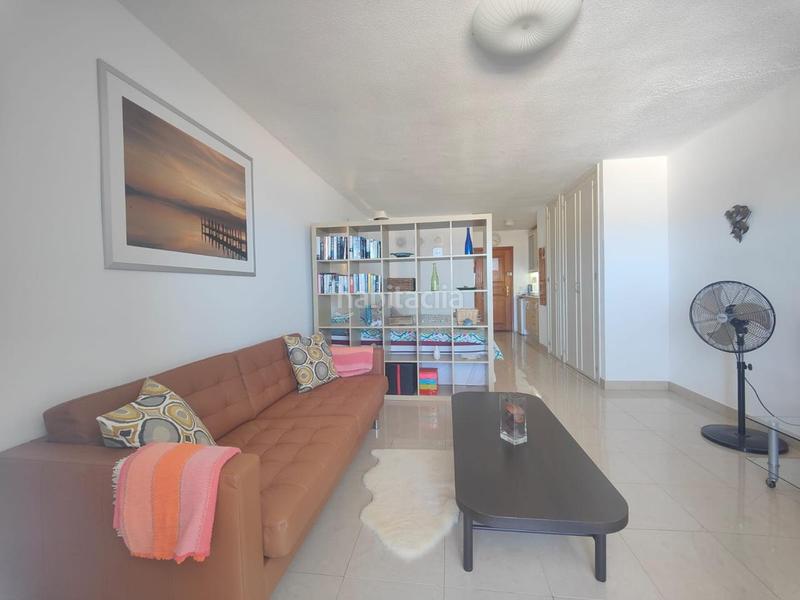 Foto dc42a2a2-7f7d-483e-b073-cfd0c091c368. Studio avec piscine dans Los Cristianos Arona