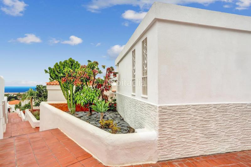 Foto 285657a5-4572-425b-8125-b5caa5784bc5. Planta baja en San Eugenio Alto Adeje