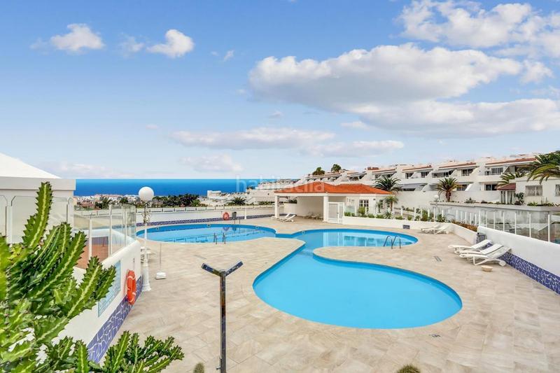 Foto bdf0eab4-6d24-4e8a-9435-391f97023eb9. Planta baja en San Eugenio Alto Adeje