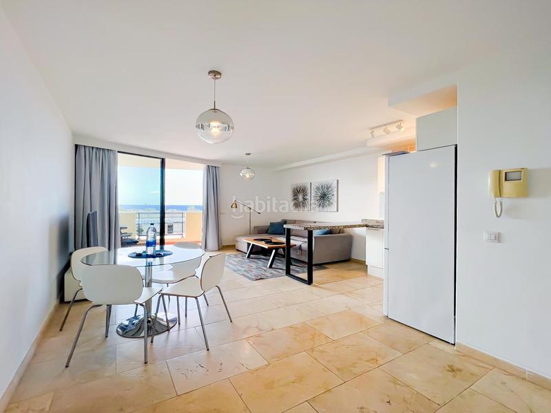 Foto 2bfd1240-0cd2-4aeb-bd53-7933b9918434. Appartamento con piscina in Palm - Mar Arona