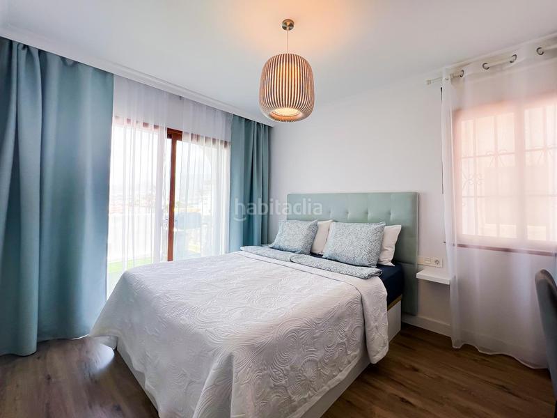 Foto 5cd57d79-ee1c-4ece-bd5a-9e51558b0ff5. Appartamento con piscina in Torviscas Centro y Alto Adeje